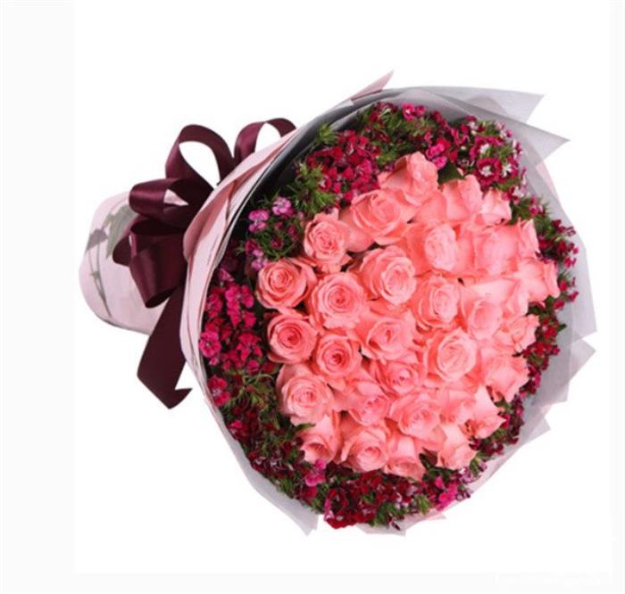 粉色18朵玫瑰代表什么,18朵粉色玫瑰花的花语